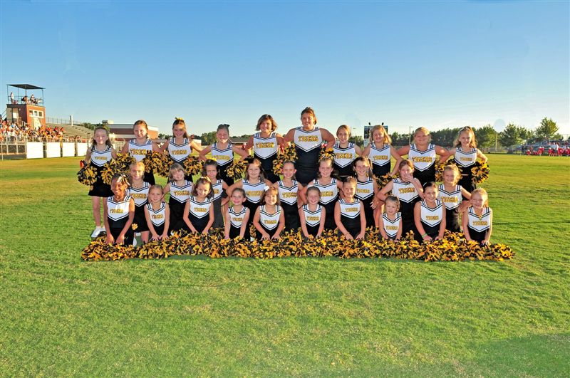 10 and Under Cheer